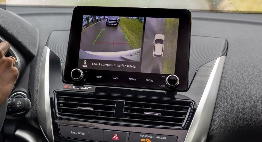 2025 Mitsubishi Eclipse Cross Touchscreen