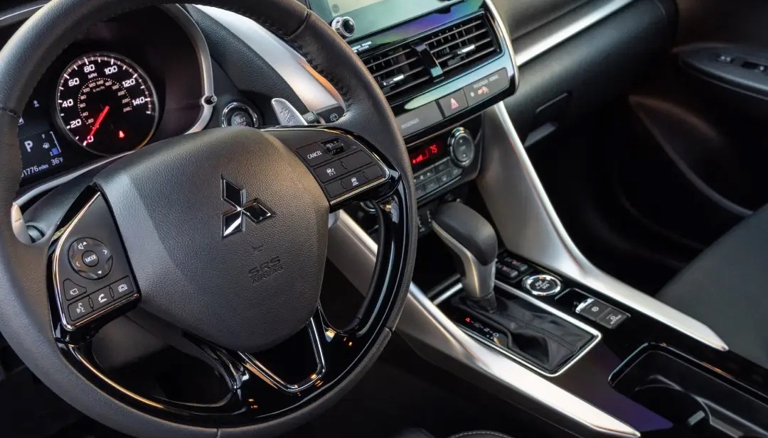 2025 Mitsubishi Eclipse Cross Steering Wheel
