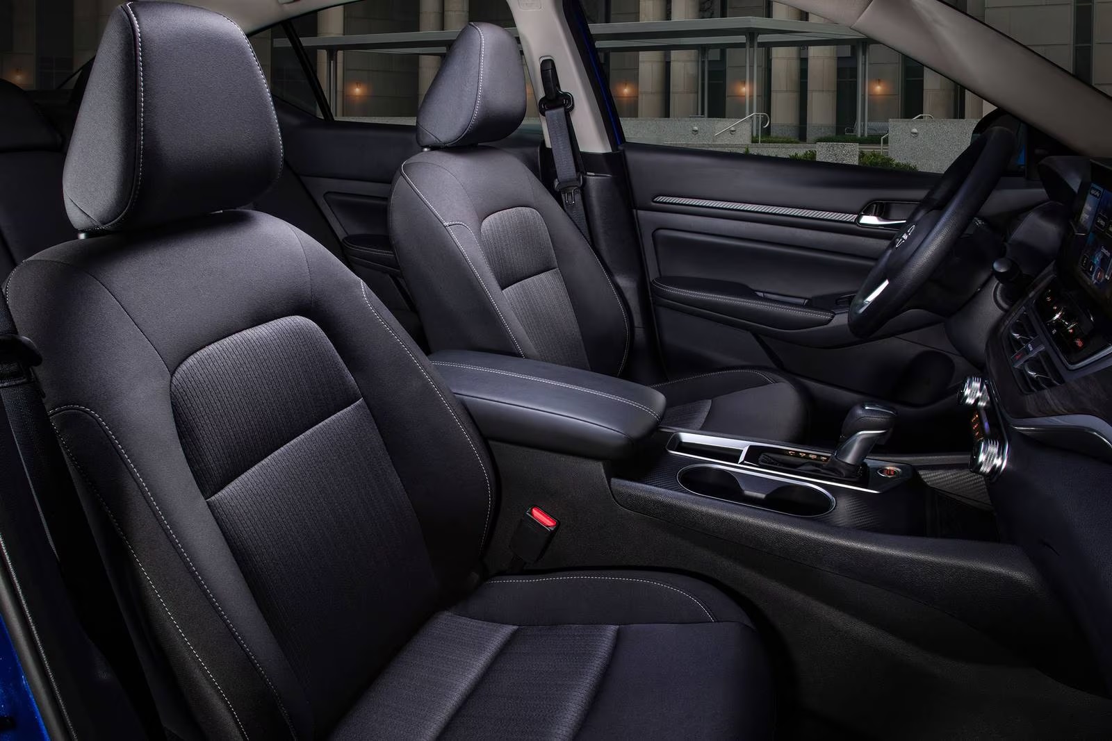 2025 Nissan Altima Interior