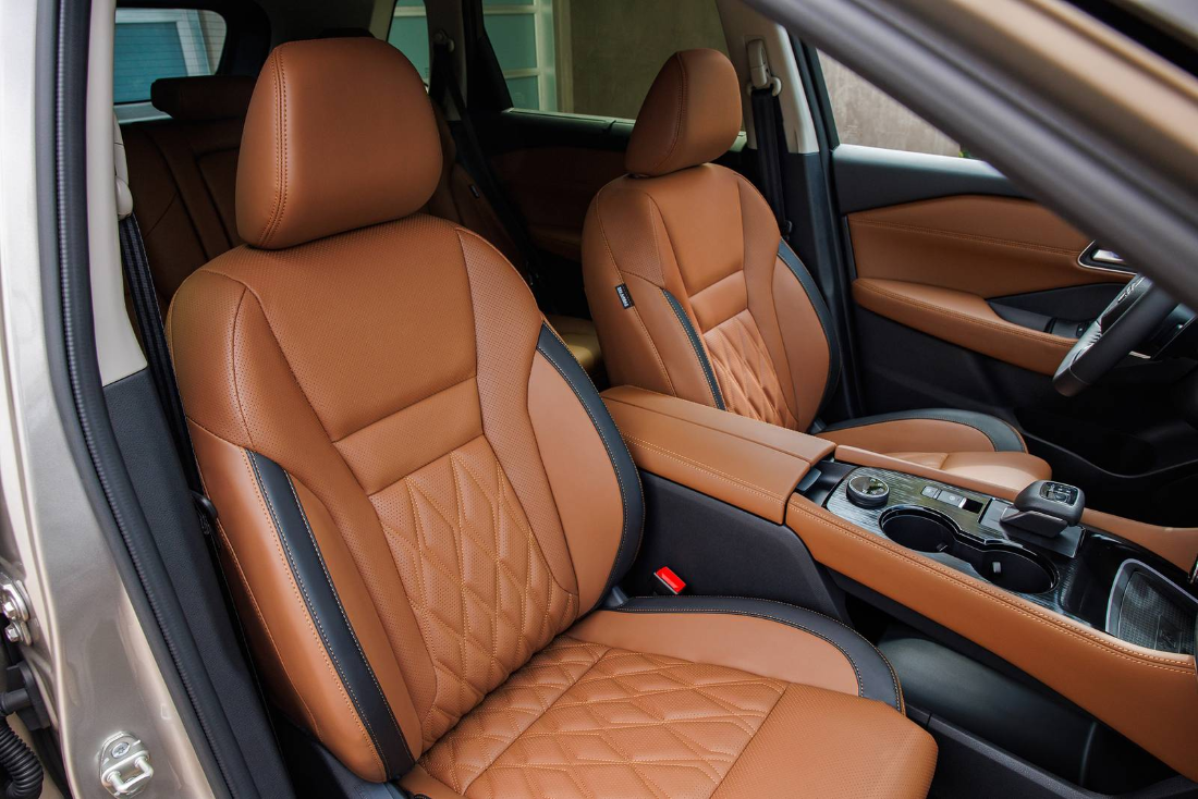 2025 Nissan Rogue Seating
