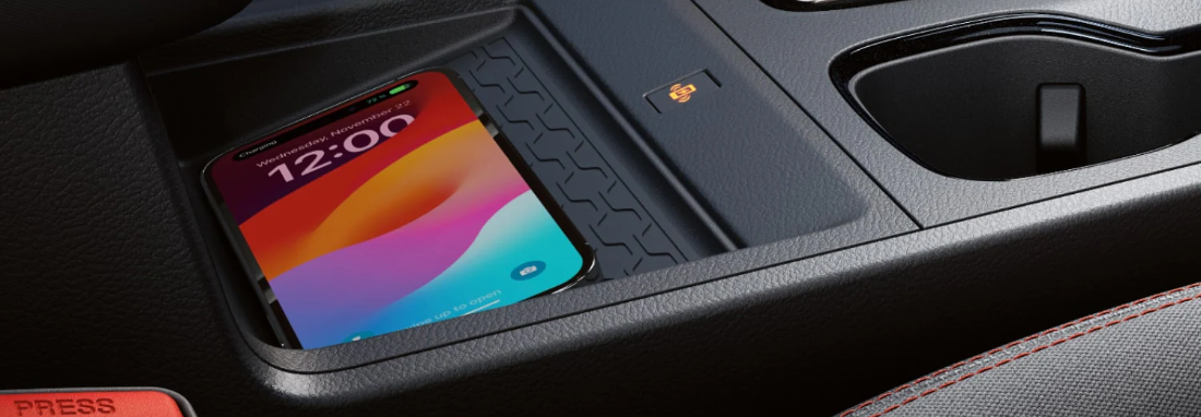 2025 Nissan Frontier Wireless Charging