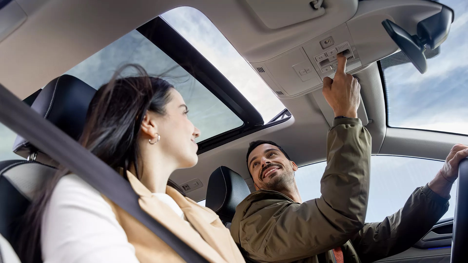 2025 Volkswagen Taos Panoramic Sunroof