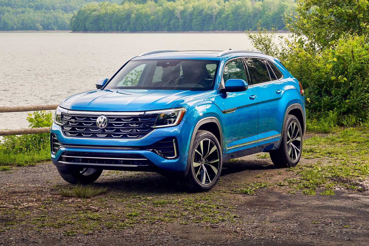 2025 Volkswagen Atlas Cross Sport vs 2025 Atlas in Capitol Heights, MD