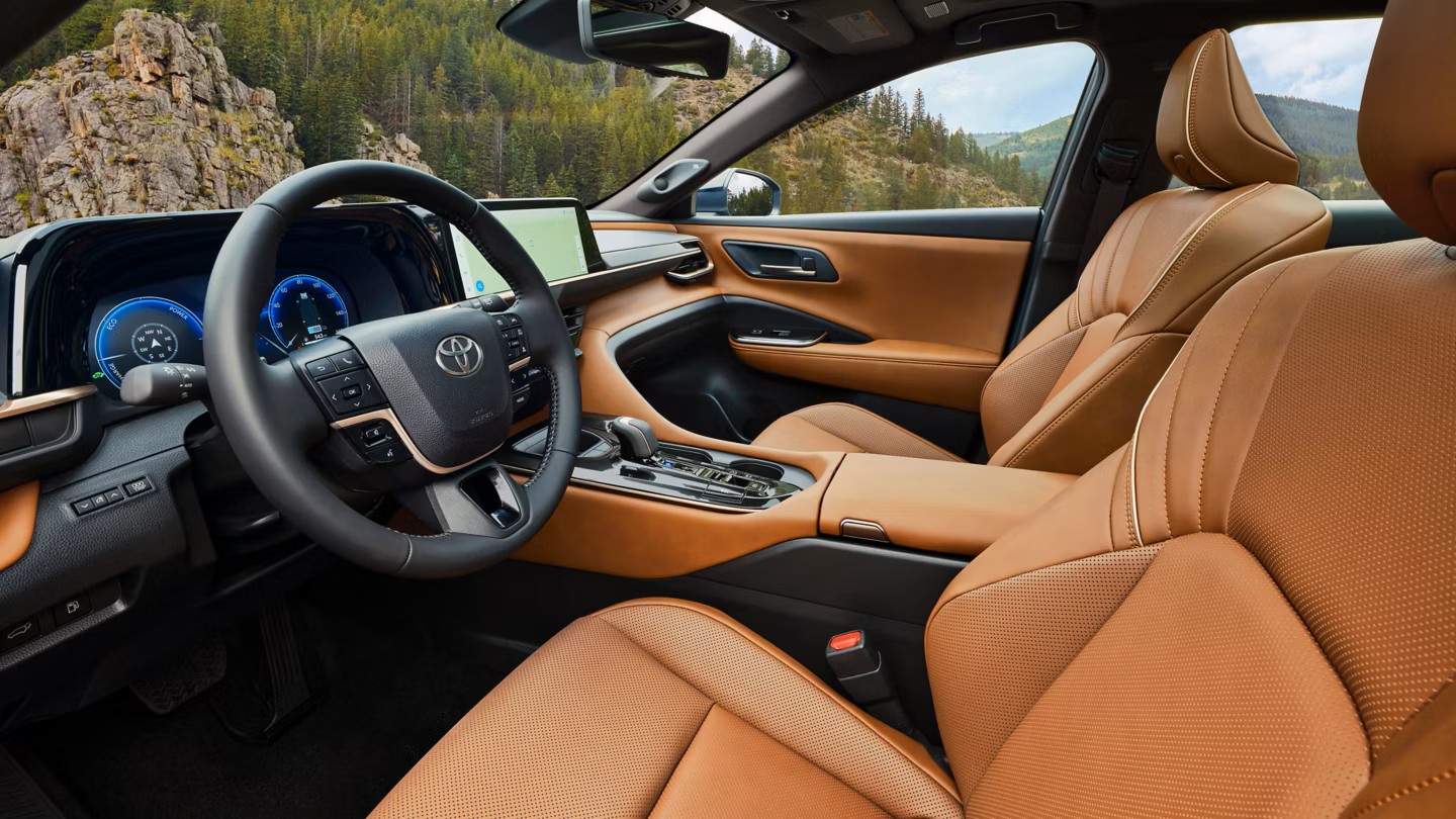 2025 Toyota Crown Signia Front Seat