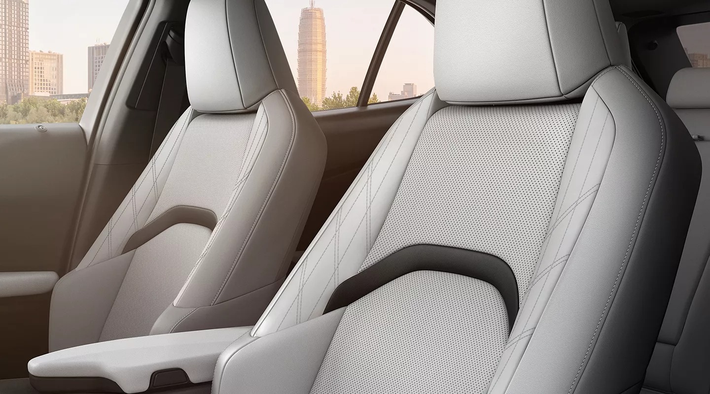 La elegancia de su interior te proporciona una experiencia de viaje Premium.