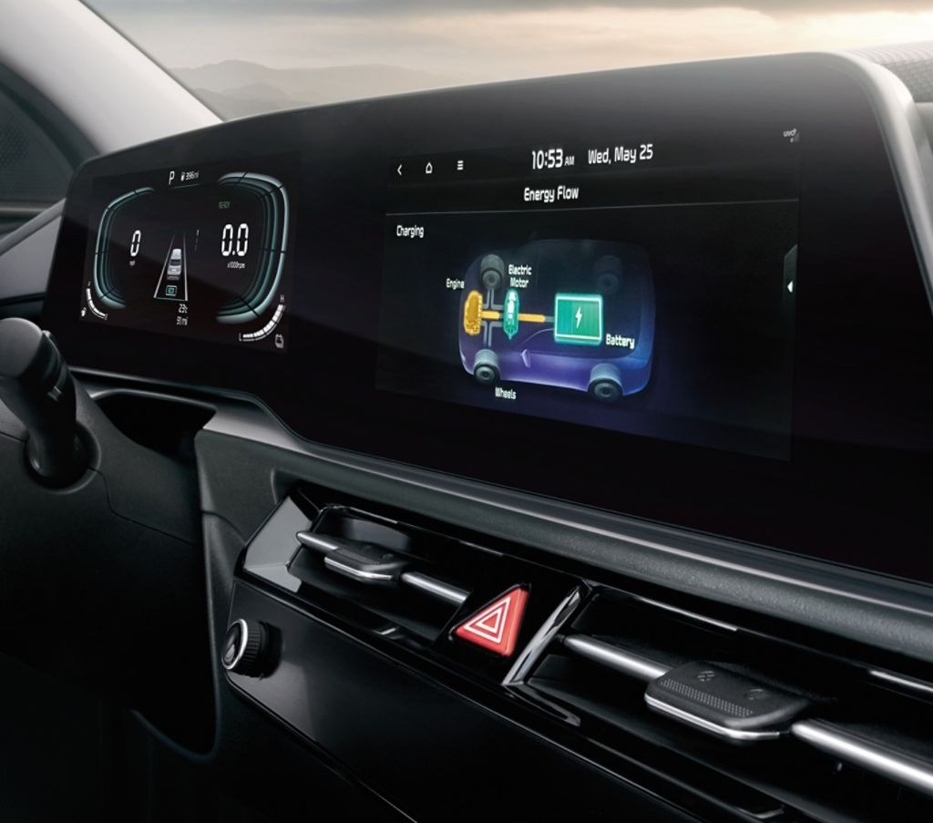2025 Kia Niro Dual Displays