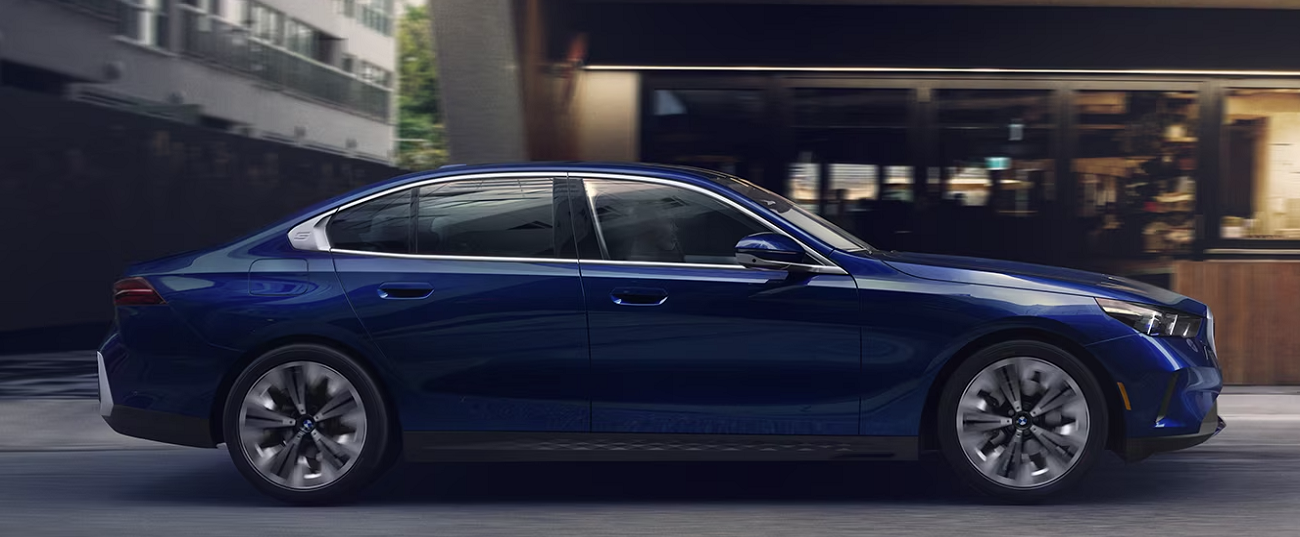 2025 BMW 5 Series Sedan for Sale near Palm Beach Gardens, FL