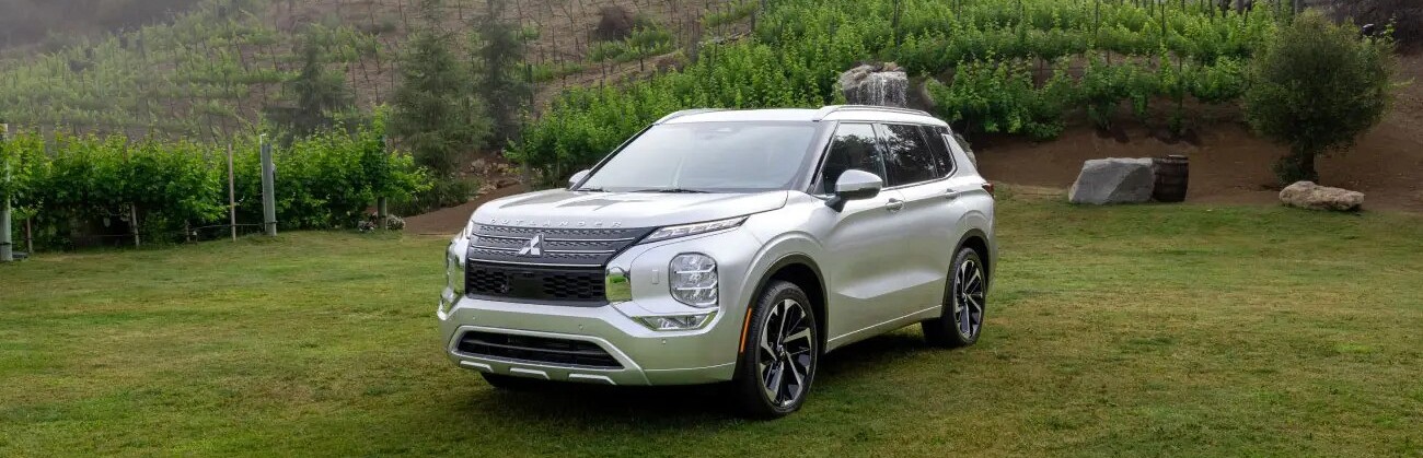 2024 Mitsubishi Outlander for Sale near North Attleborough, MA