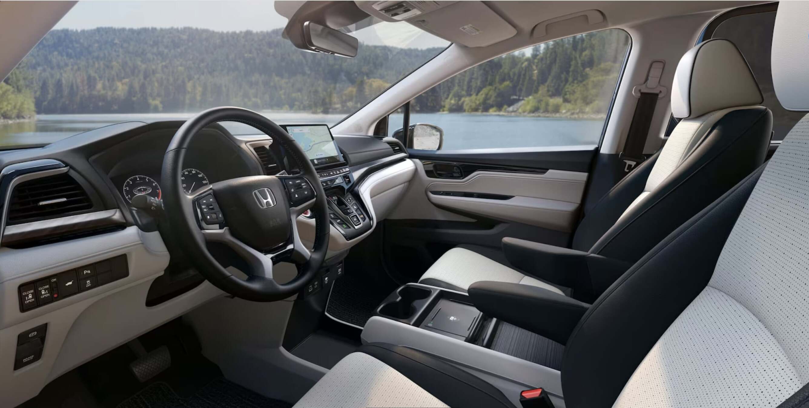 2025 Honda Odyssey Front Interior