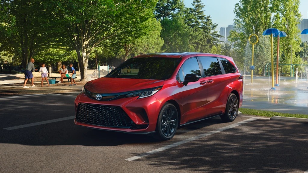 2025 Toyota Sienna for Sale near Paramus, NJ