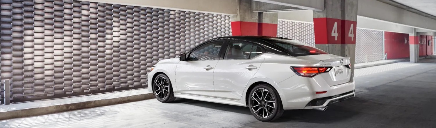 2025 Nissan Sentra SR Overview near Bonham, TX