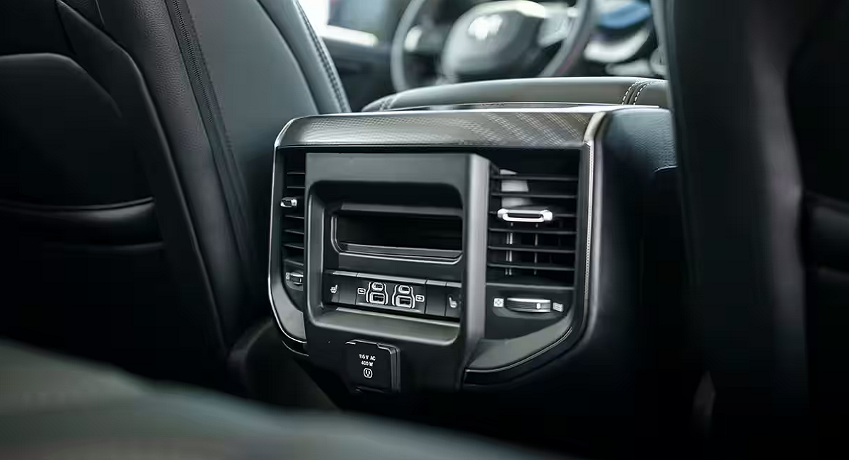 2025 Ram 1500 Rear Console