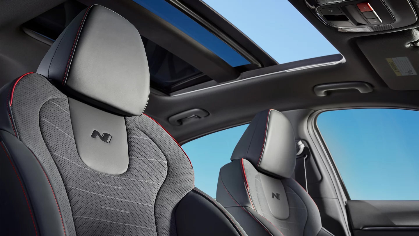 2025 Hyundai SONATA Front Seats
