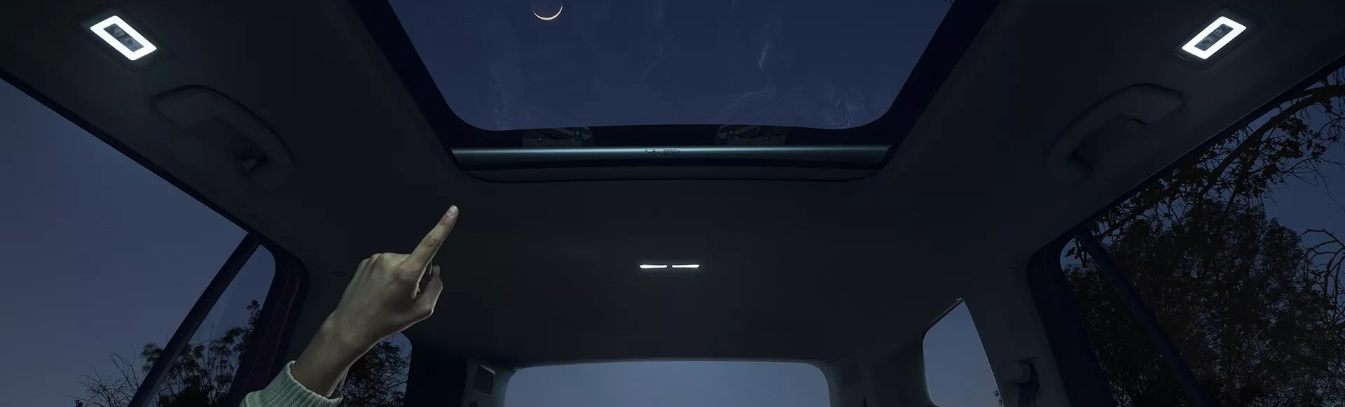 2025 Volkswagen Atlas Panoramic Roof