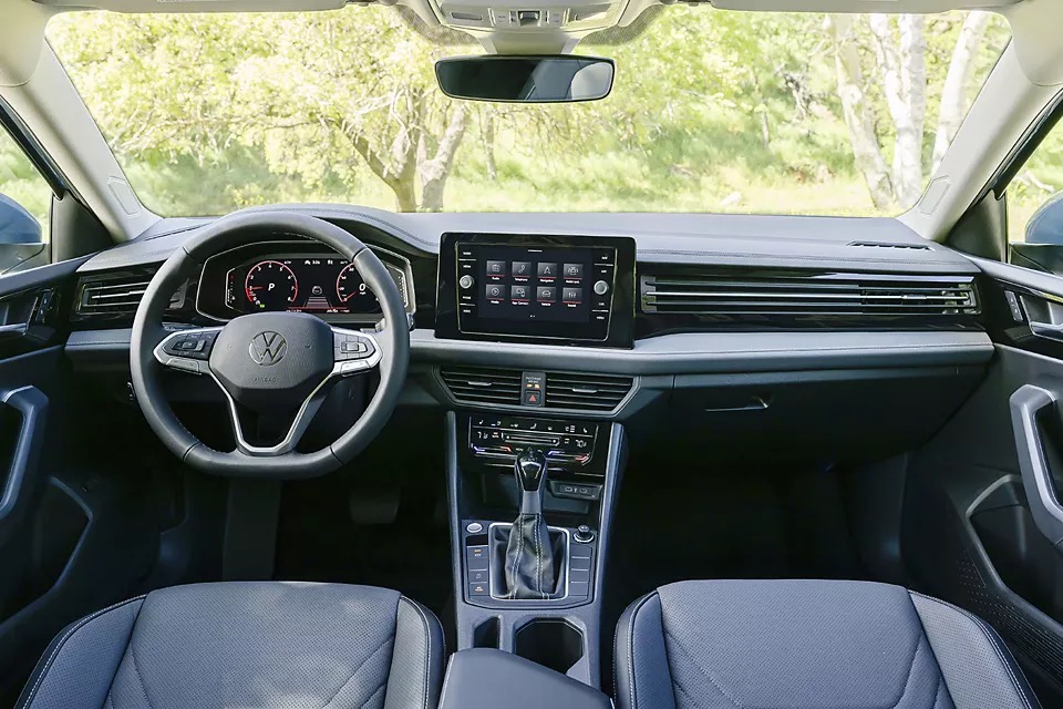2025 Volkswagen Jetta Front Cabin