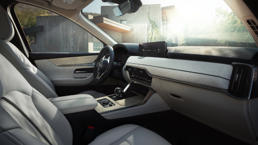 2025 MAZDA CX-90 Dashboard
