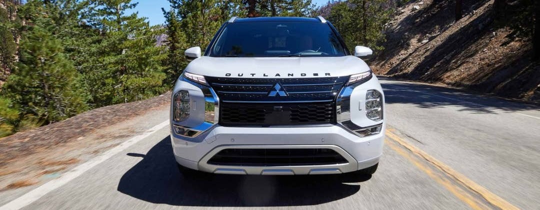 2025 Mitsubishi Outlander PHEV for Sale near Charlton, MA