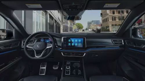 2025 Volkswagen Atlas Cross Sport Front Seat