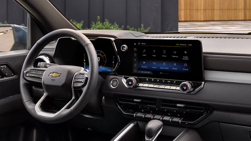 2025 Chevrolet Colorado Front Row