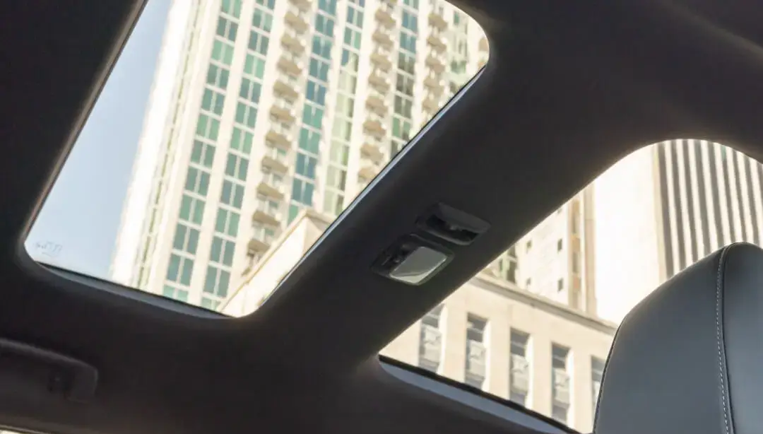 2025 Mitsubishi Eclipse Cross Sunroof