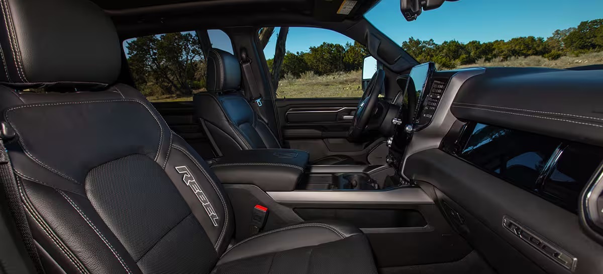 2025 Ram 1500 Front Seats