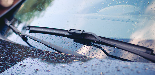 Windshield Wiper Blade Replacement near Lansing, MI