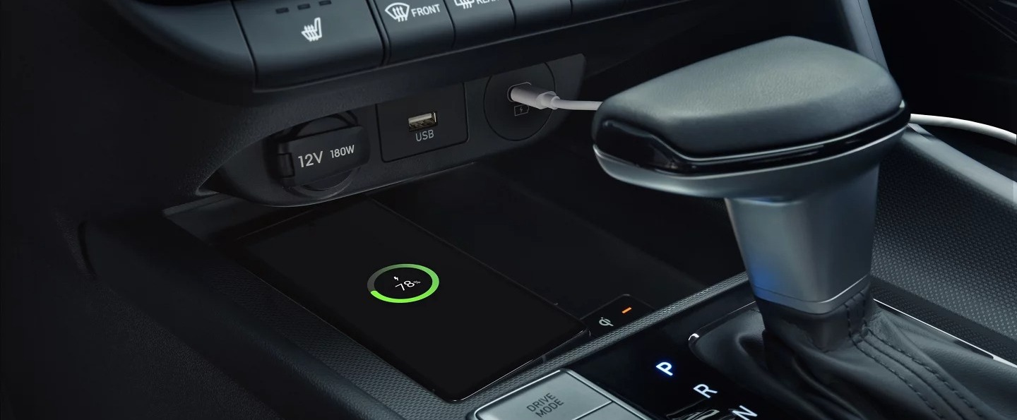 2025 Hyundai ELANTRA Wireless Charging Pad