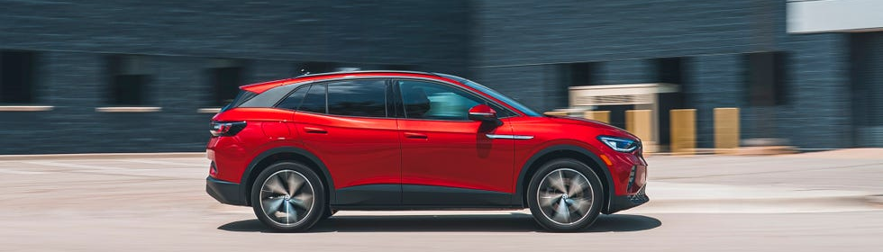 2025 Nissan Armada vs 2025 Ford Expedition near Woodbridge, VA