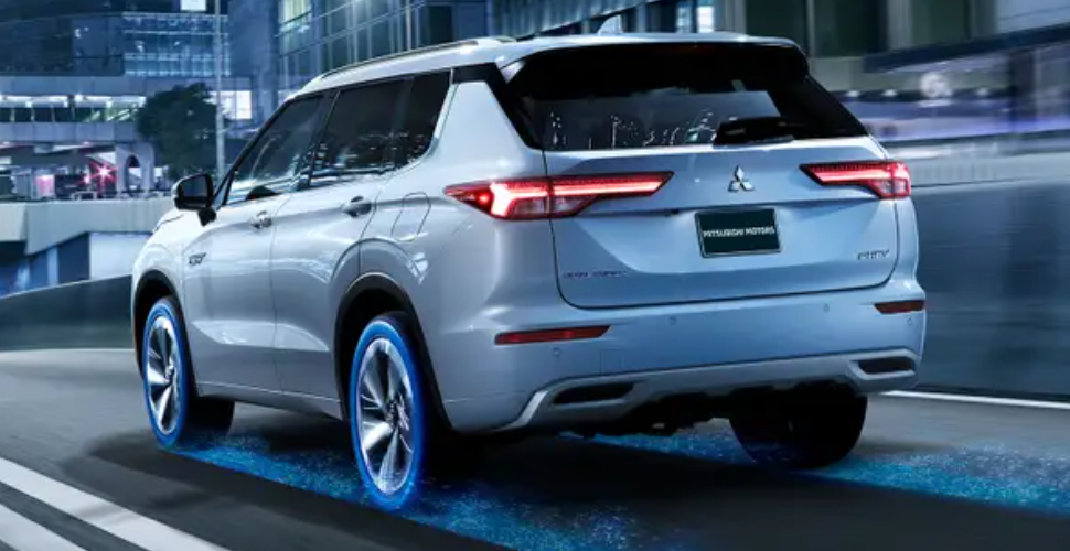 2025 Mitsubishi Outlander PHEV SE S-AWC Overview near Sherwood Park, AB