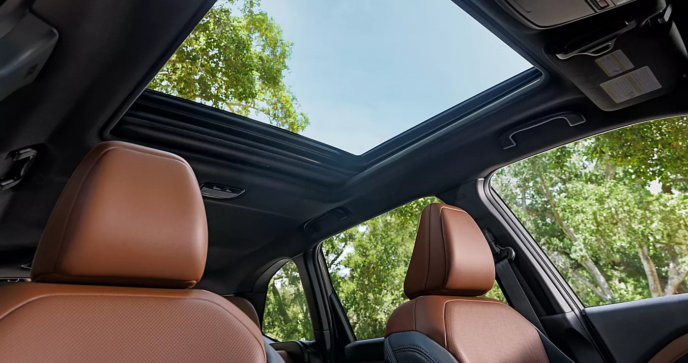2025 Subaru Forester Panoramic Power Moonroof
