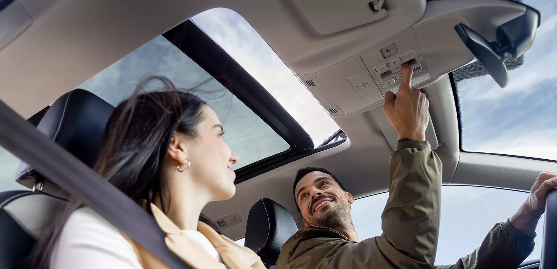 2025 Volkswagen Taos Panoramic Sunroof