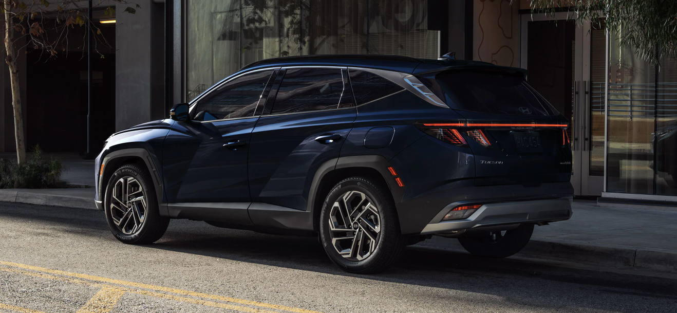 2025 Hyundai TUCSON Hybrid for Sale near North Edmonton, AB