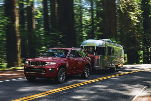 2025 Jeep Grand Cherokee Towing Capabilities