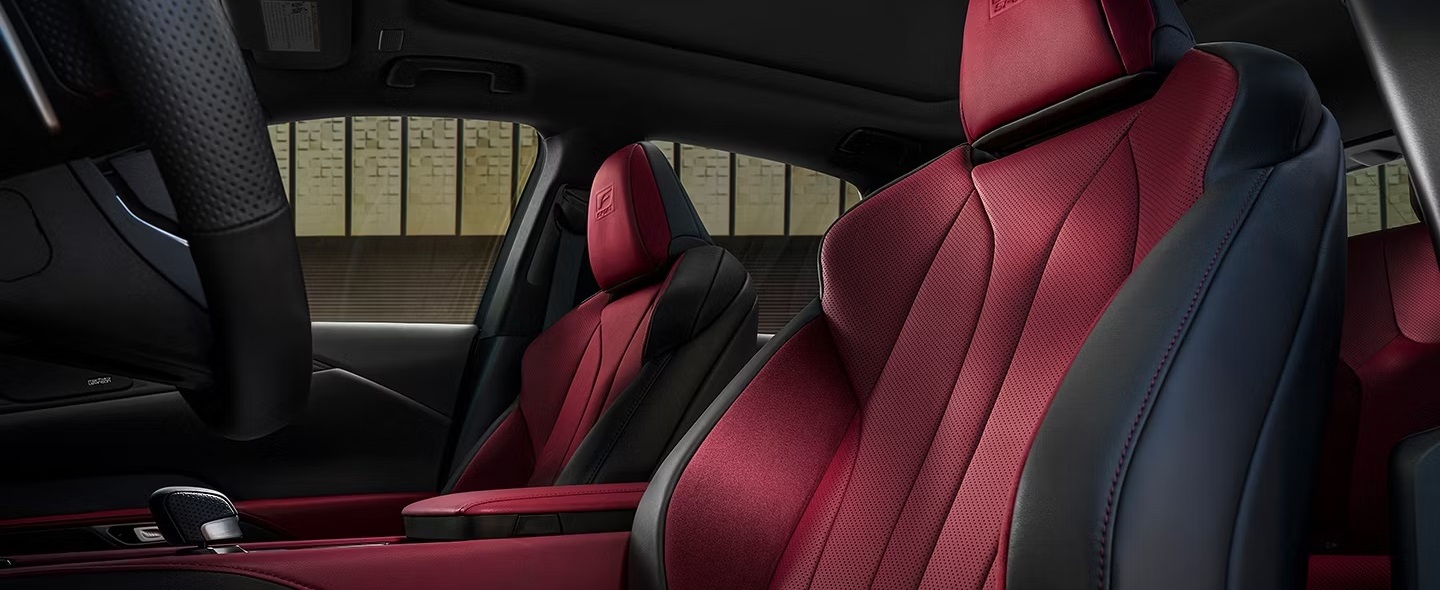 2025 Lexus RX 350 Seating