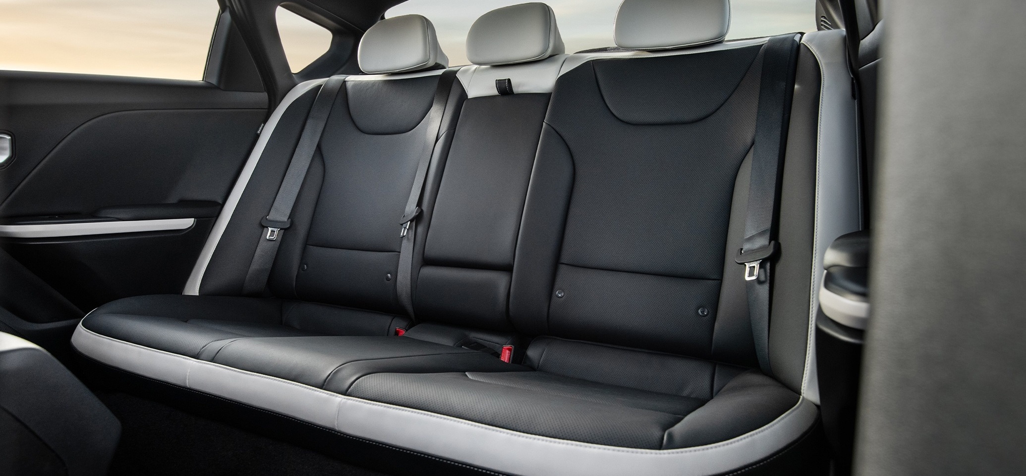 2025 Kia K4 Rear Row