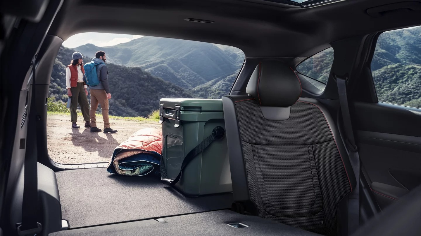 2025 Hyundai TUCSON Hybrid Cargo Space