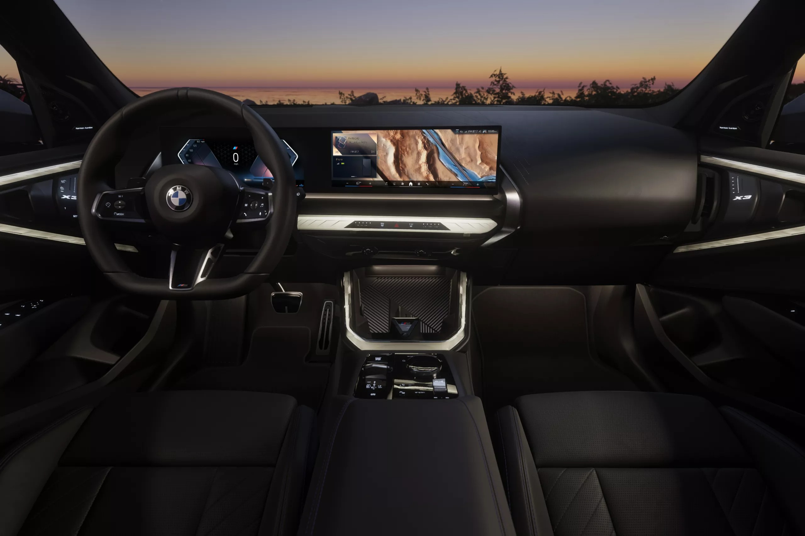 2025 BMW X3 Front Row