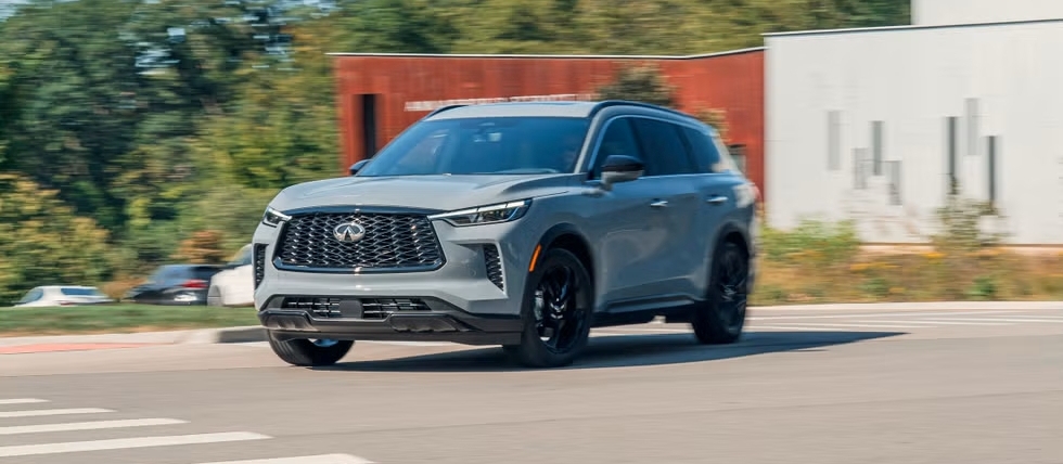 2025 INFINITI QX60 LUXE Overview near Long Island, NY