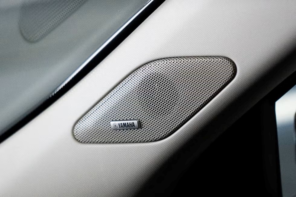 2025 Mitsubishi Outlander Speakers