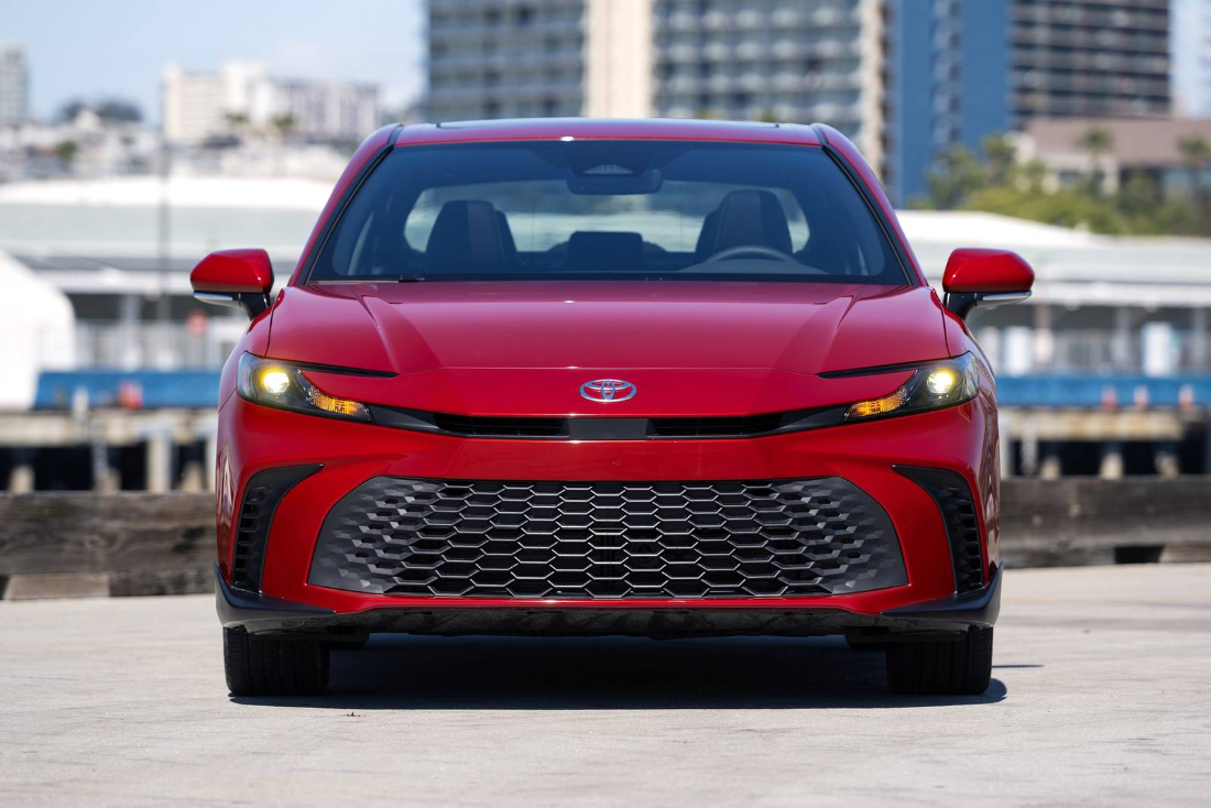 2025 Toyota Camry SE Overview near Columbia, MD