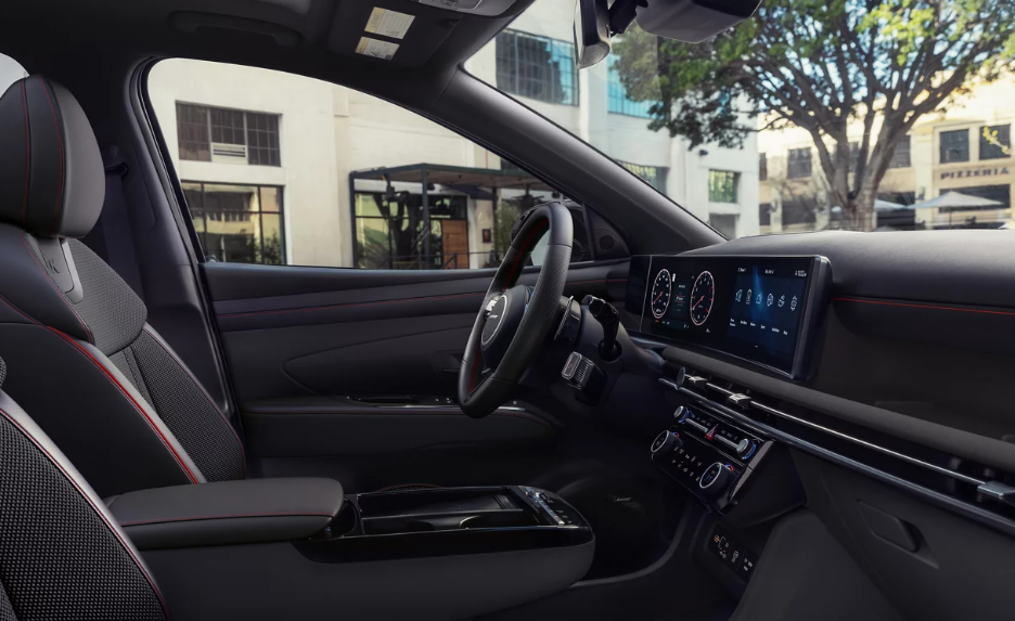 2025 TUCSON Hybrid Touchscreen