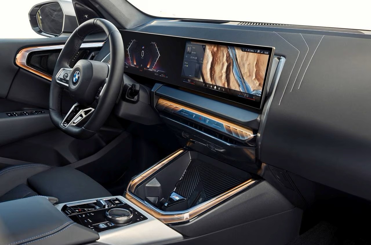 2025 BMW X3 Front Seat