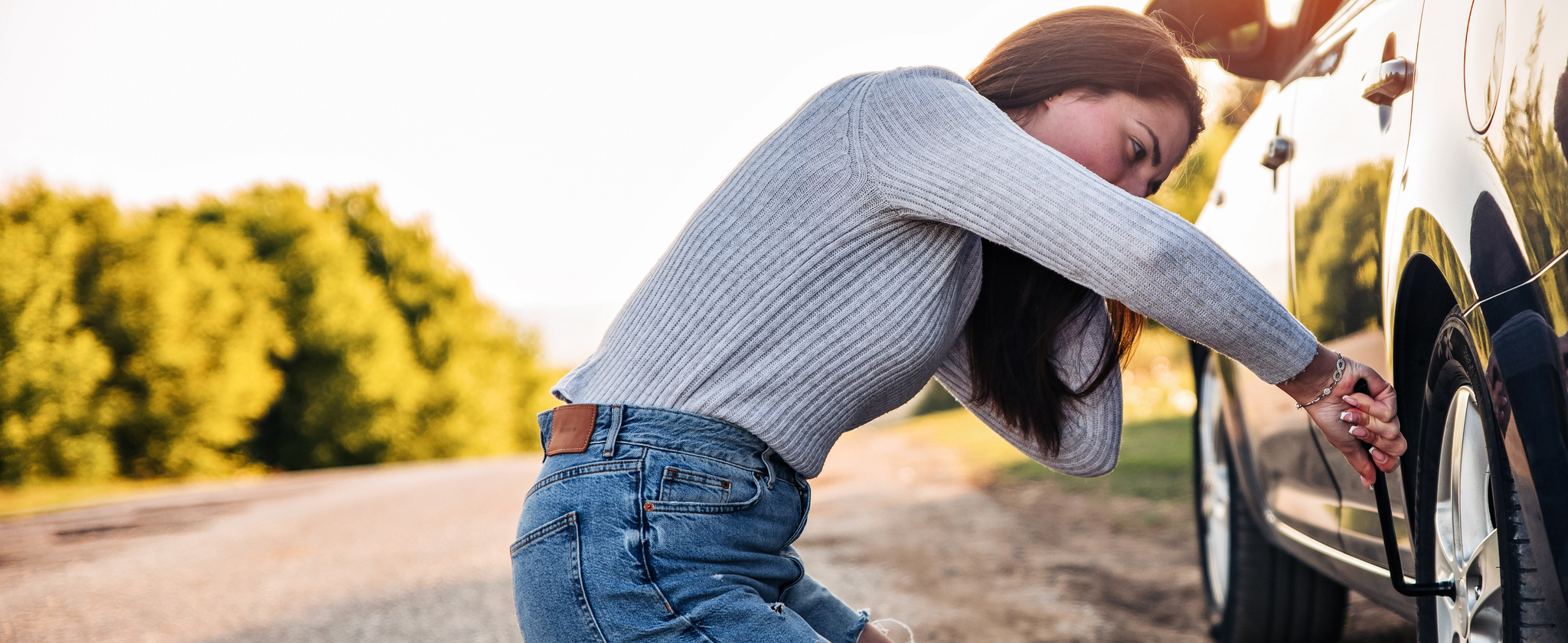 How to Change a Flat Tire Near Oklahoma City, OK