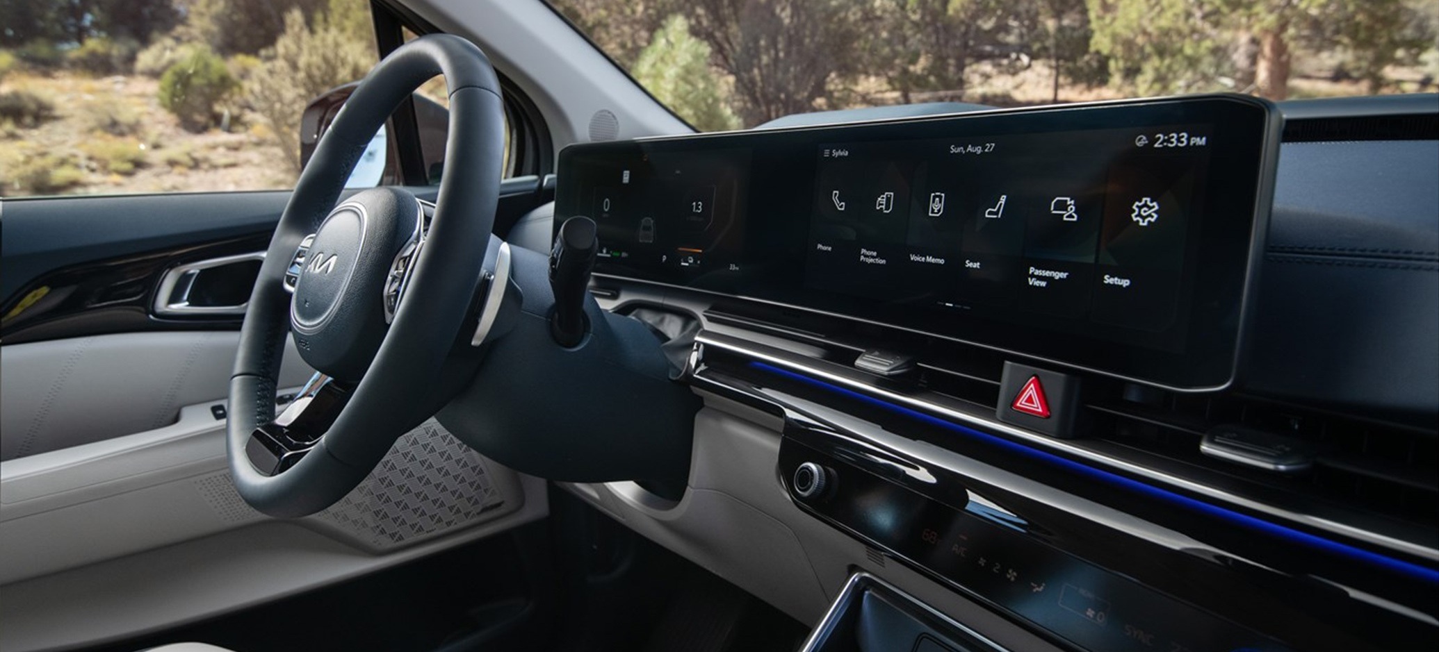 2025 Kia Carnival Hybrid Dashboard