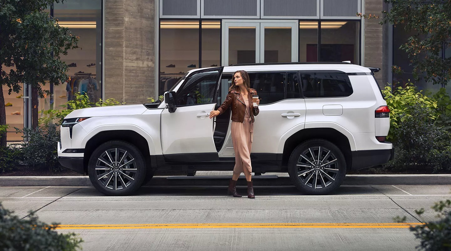 2025 Lexus GX 550 for Sale near Woodbury, NY