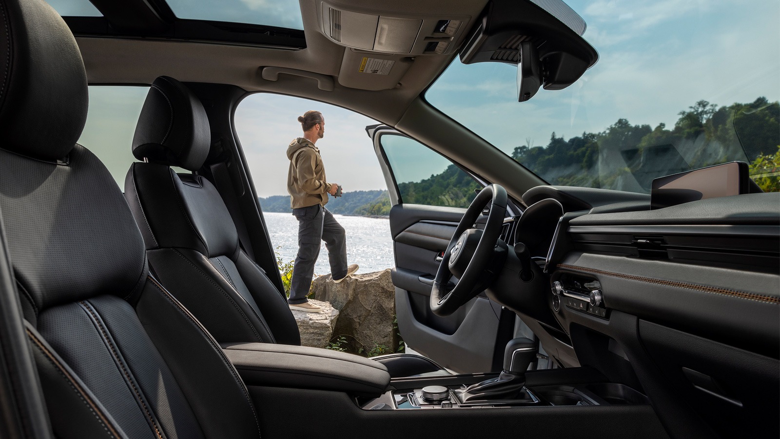 2025 Mazda CX-50 HYBRID Front Seats