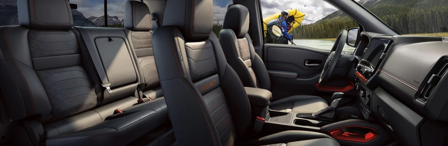 2025 Nissan Frontier Seating