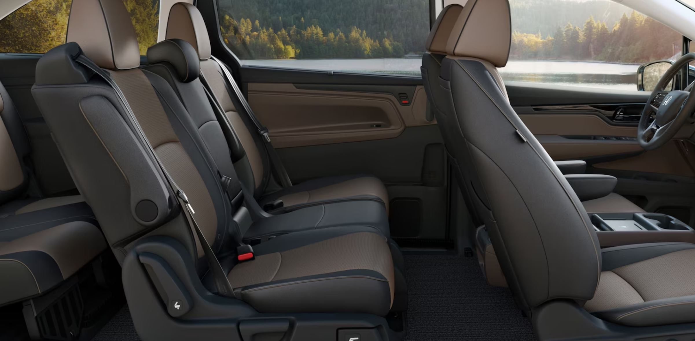 2025 Honda Odyssey Seating