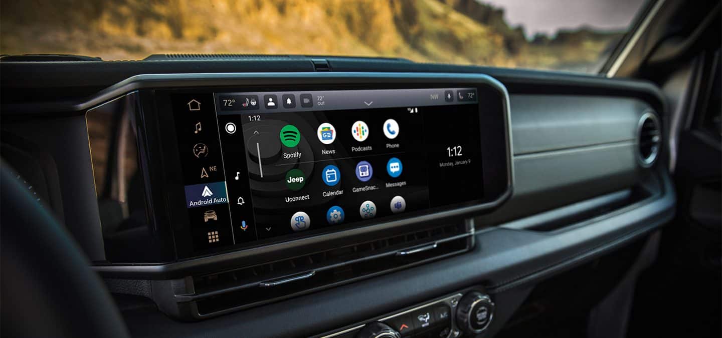2025 Jeep Wrangler Infotainment System
