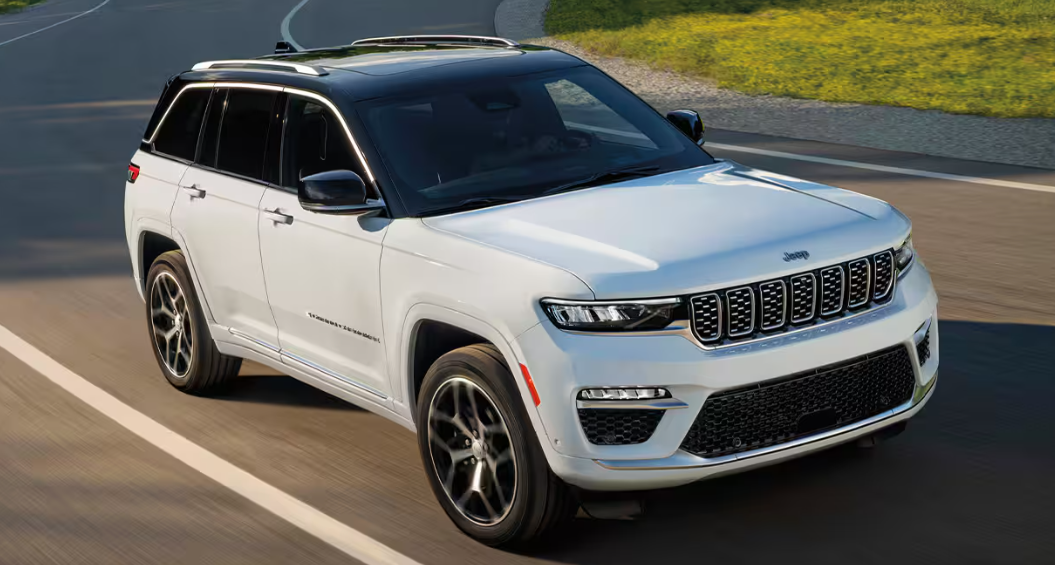 2025 Jeep Grand Cherokee for Sale near Oswego, IL